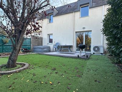 Maison de village - 84 m² - 4 pièces