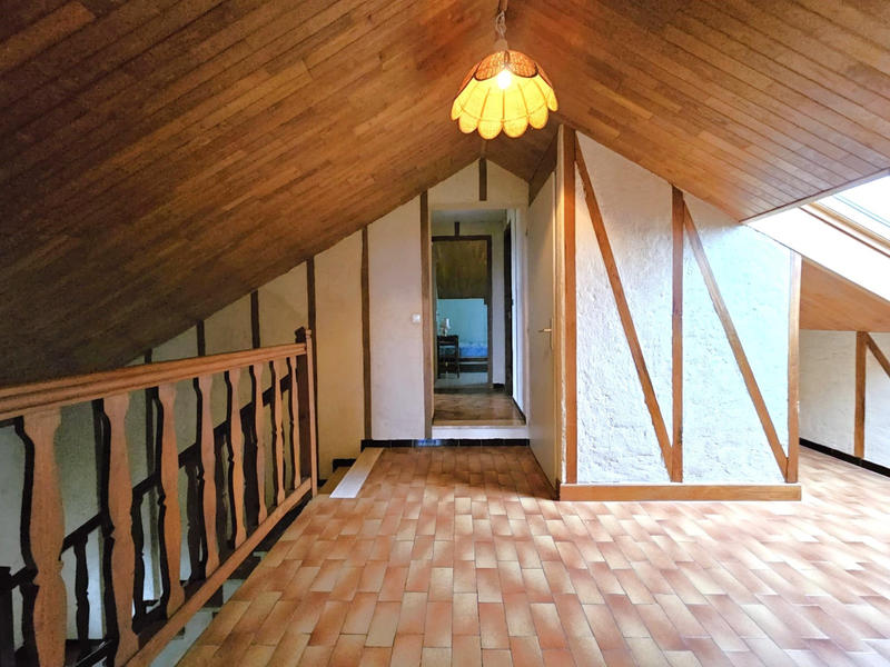 Maison - 400 m² - 18 pièces