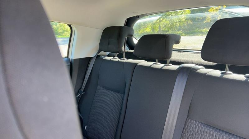 Peugeot 208 I 1.6 BlueHdi 75 Active Business