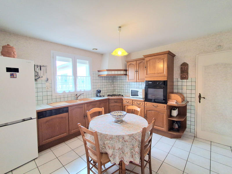 Maison - 90 m² - 3 pièces