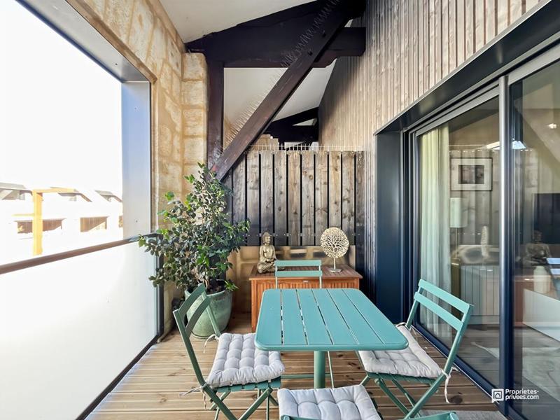 Appartement - 100 m² - 4 pièces