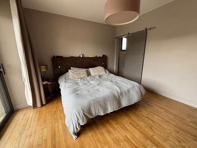 Maison - 175 m² - 8 pièces