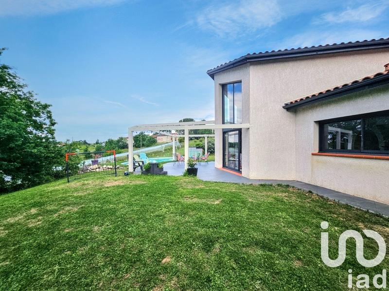 Maison - 176 m² - 6 pièces