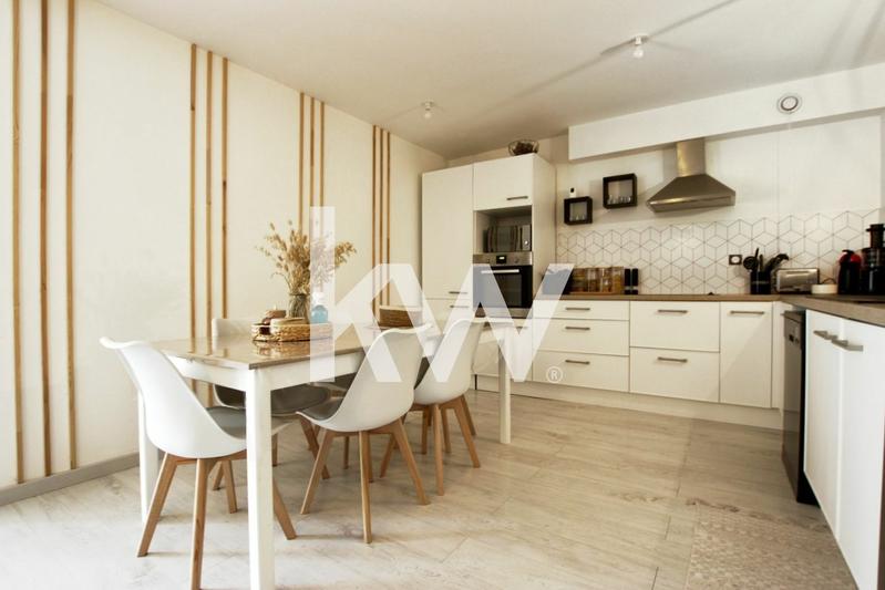 Appartement - 75 m² - 3 pièces