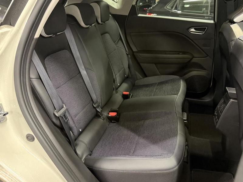 Renault Captur II 1.3 TCe 130 Fap Bvm6 - Intens Phase 1 Suivi Renault / Garantie 12 Mois