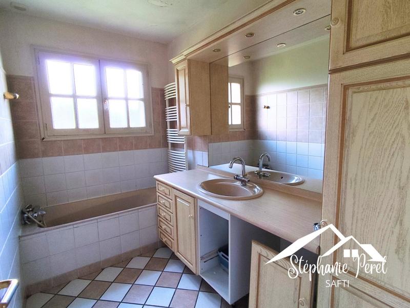 Maison - 128 m² - 6 pièces