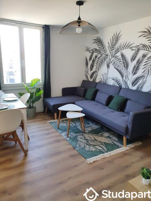 Chambre - 12 m² - 1 pièce