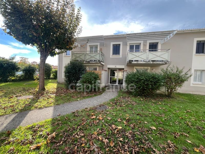 Appartement ancien - 48 m² - 2 pièces