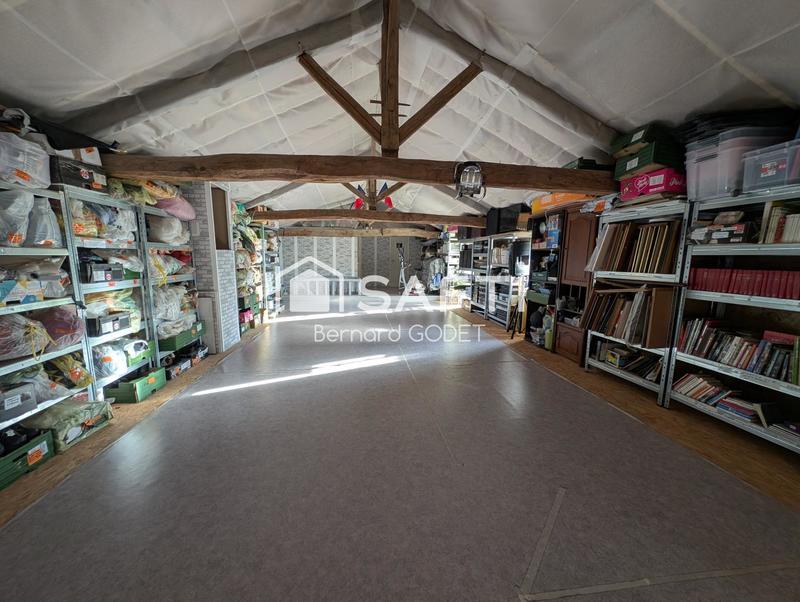 Maison - 248 m² - 6 pièces