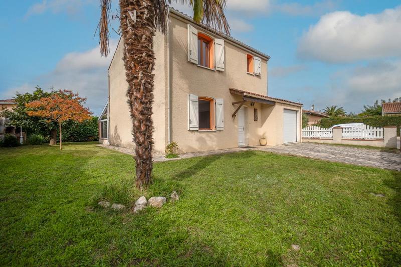 Maison - 140 m² - 5 pièces