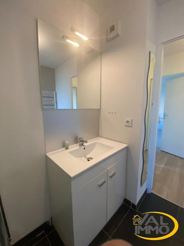 Appartement - 93 m² - 4 pièces