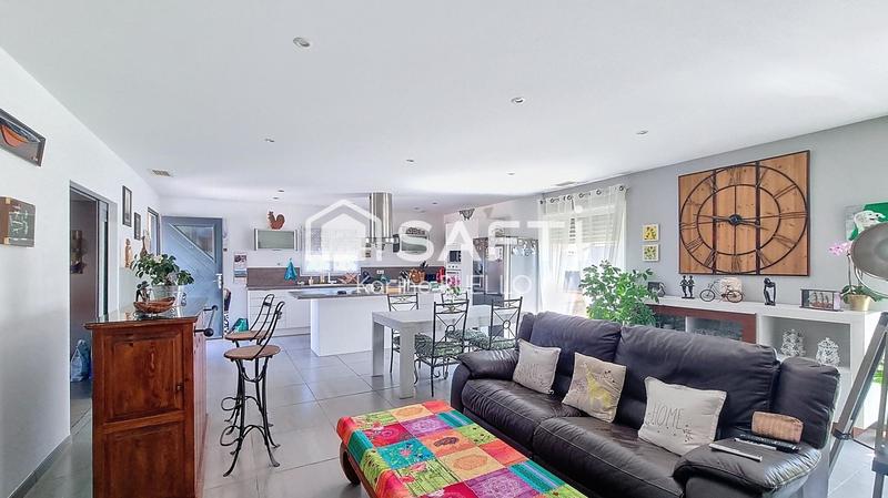 Maison - 122 m² - 5 pièces