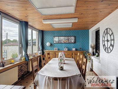 Maison - 99 m² - 5 pièces
