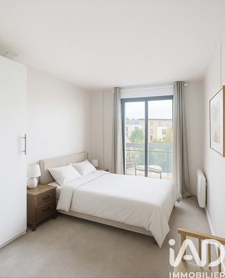 Appartement - 99 m² - 4 pièces