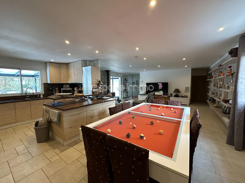 Maison - 165 m² - 6 pièces