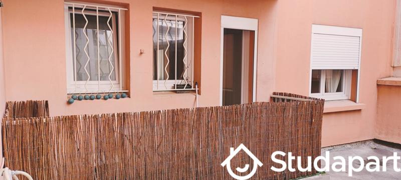 Chambre - 12 m² - 1 pièce