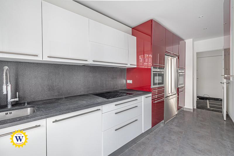 Appartement - 98 m² - 3 pièces