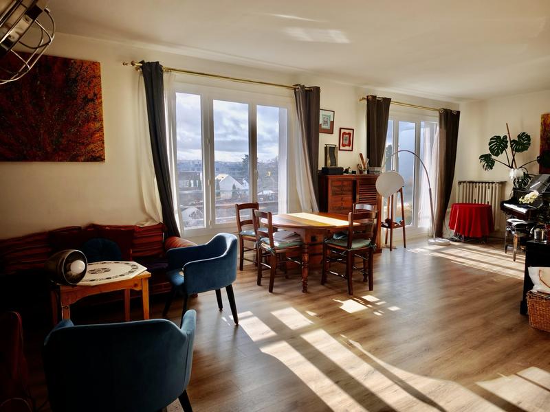 Appartement - 92 m² - 4 pièces