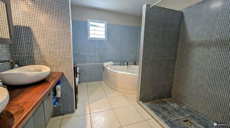 Maison - 171 m² - 4 pièces