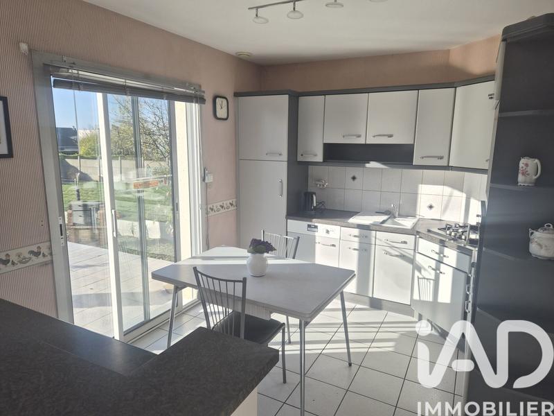 Maison - 95 m² - 4 pièces