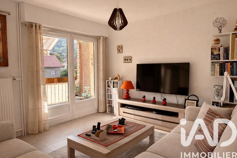 Appartement - 75 m² - 3 pièces