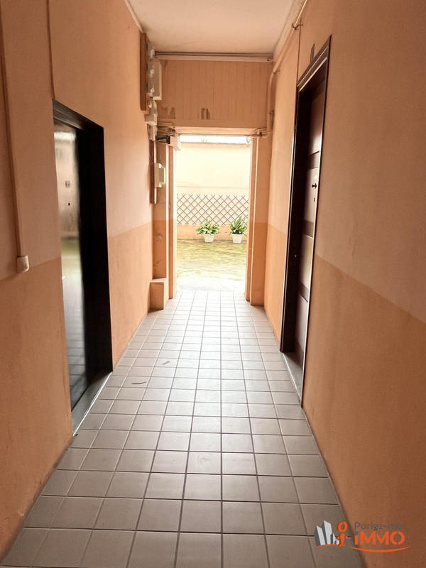 Appartement - 95 m² - 3 pièces