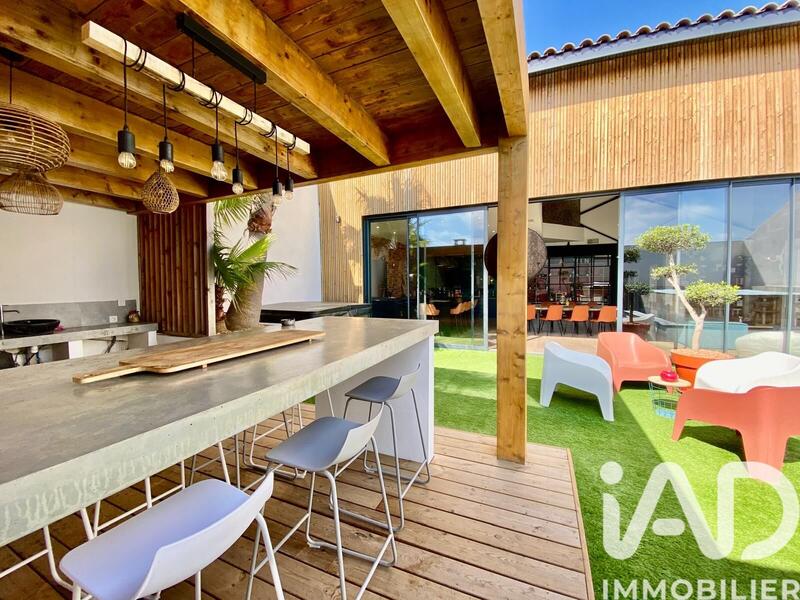 Maison - 185 m² - 5 pièces