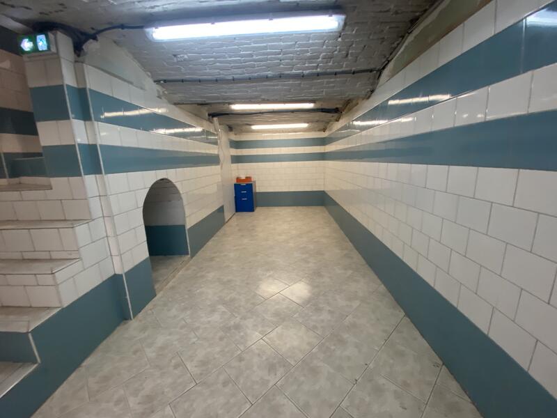 Local commercial - 65 m²