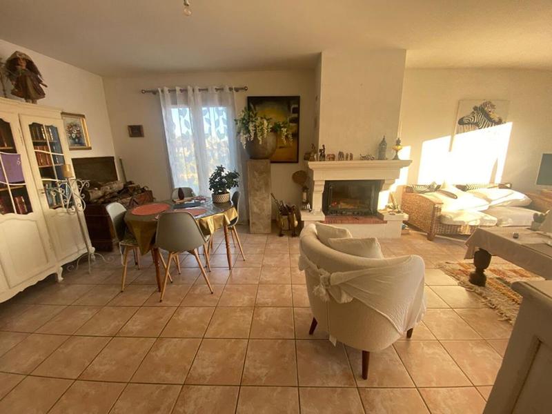 Maison - 146 m² - 7 pièces