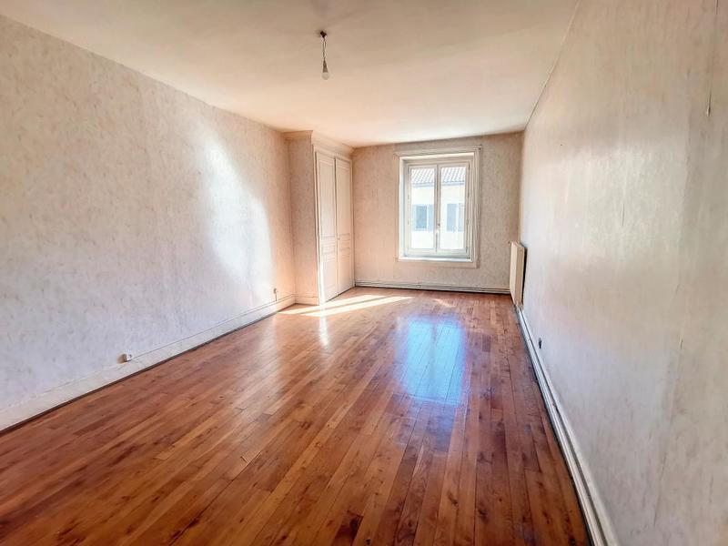 Appartement - 265 m² - 6 pièces