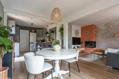 Maison - 104 m² - 5 pièces