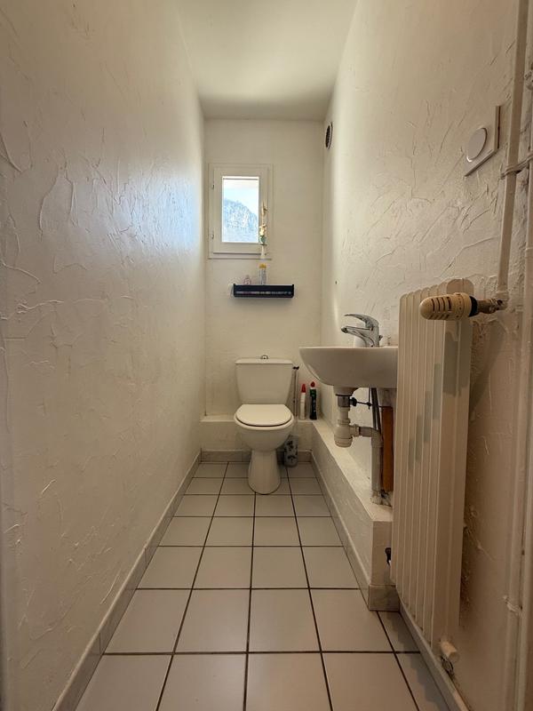 Appartement - 97 m² - 5 pièces