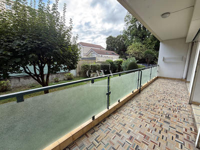 Appartement - 74 m² - 3 pièces