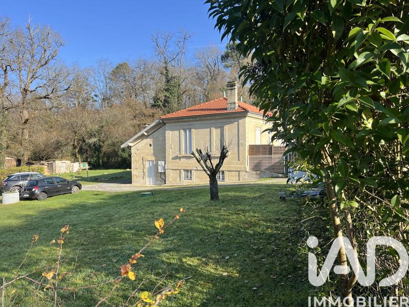 Maison de village - 175 m² - 9 pièces