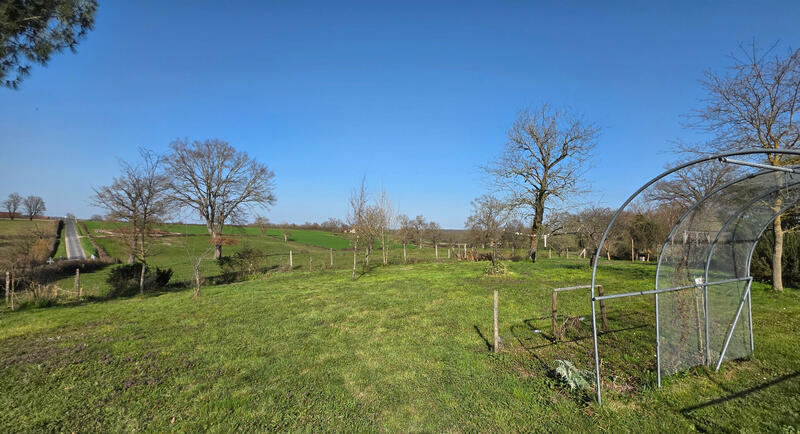 Maison - 148 m² - 8 pièces