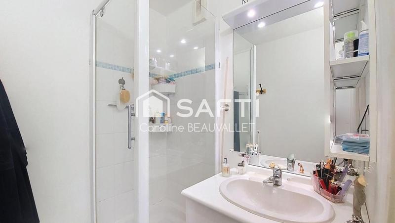 Appartement - 84 m² - 4 pièces