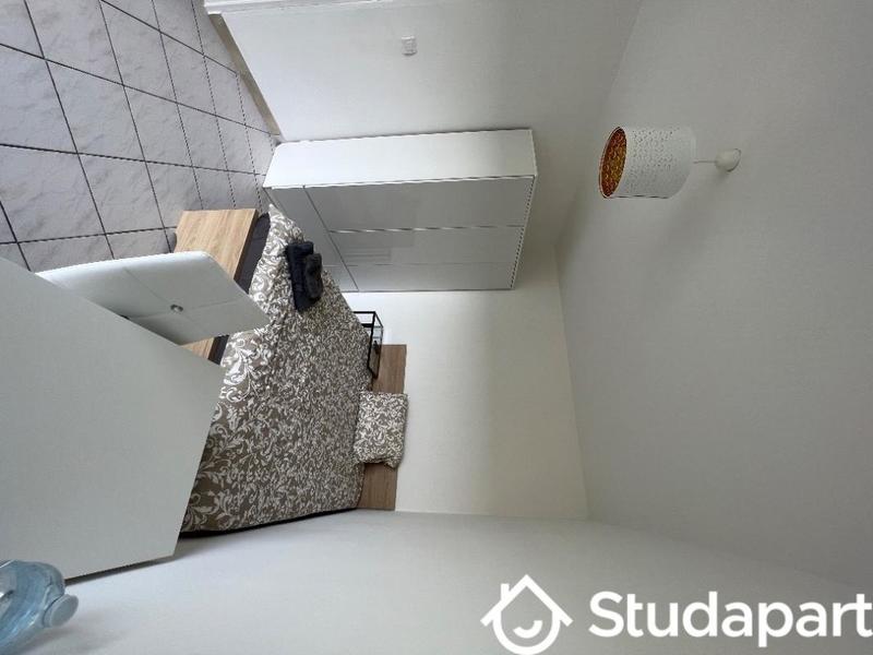 Chambre - 27 m² - 1 pièce