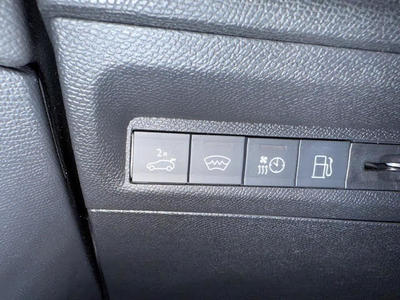 Peugeot 408 Hybride 180cv E-Eat8 Gt