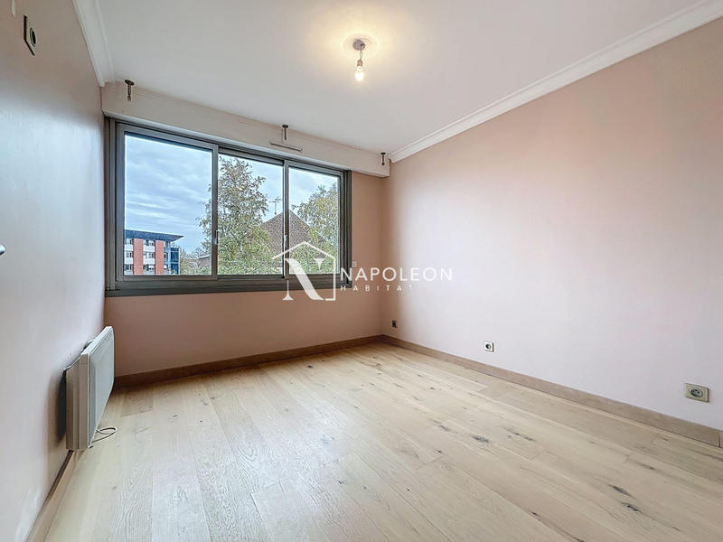 Appartement - 95 m² - 4 pièces