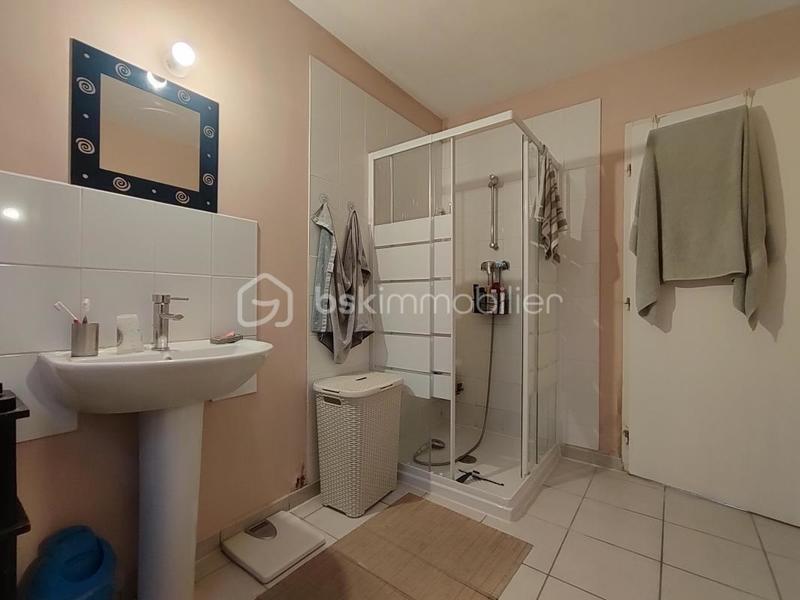 Maison - 98 m² - 4 pièces