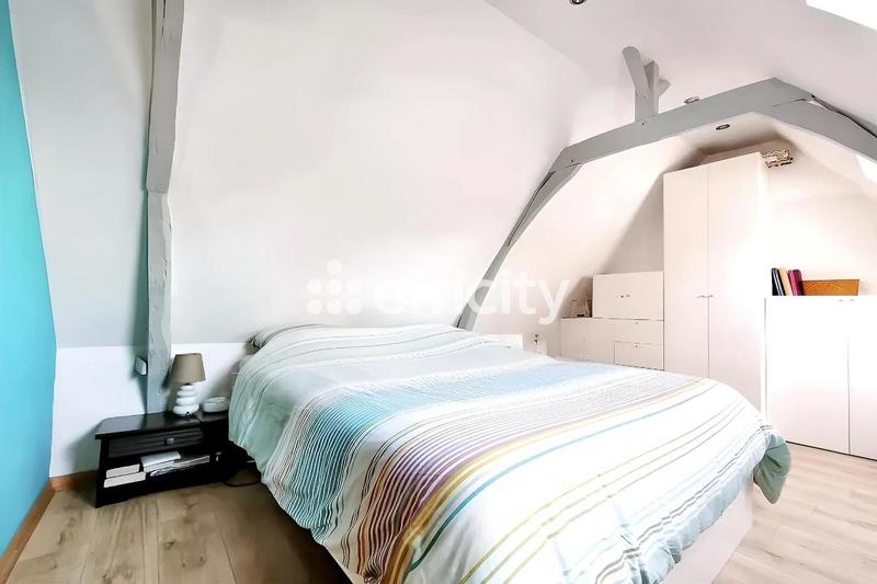 Maison - 105 m² - 6 pièces