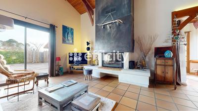 Maison - 185 m² - 6 pièces