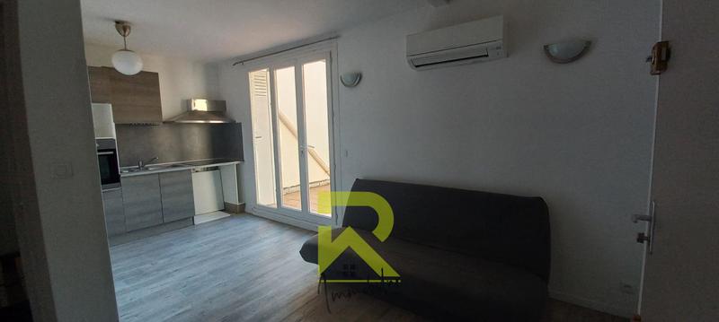 Immeuble - 75 m² - 5 pièces