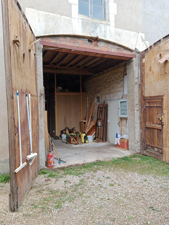 Propriété - 280 m² - 13 pièces