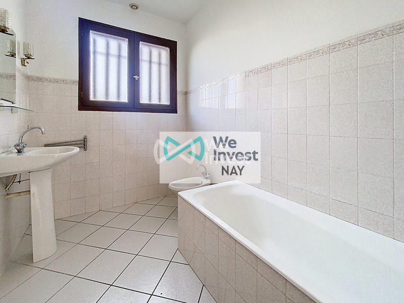 Maison traditionnelle - 145 m² - 5 pièces