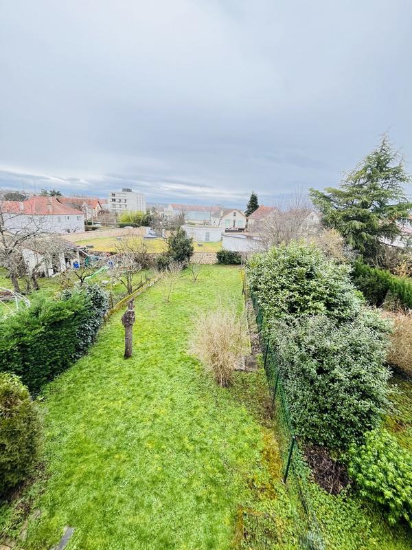 Appartement - 92 m² - 4 pièces