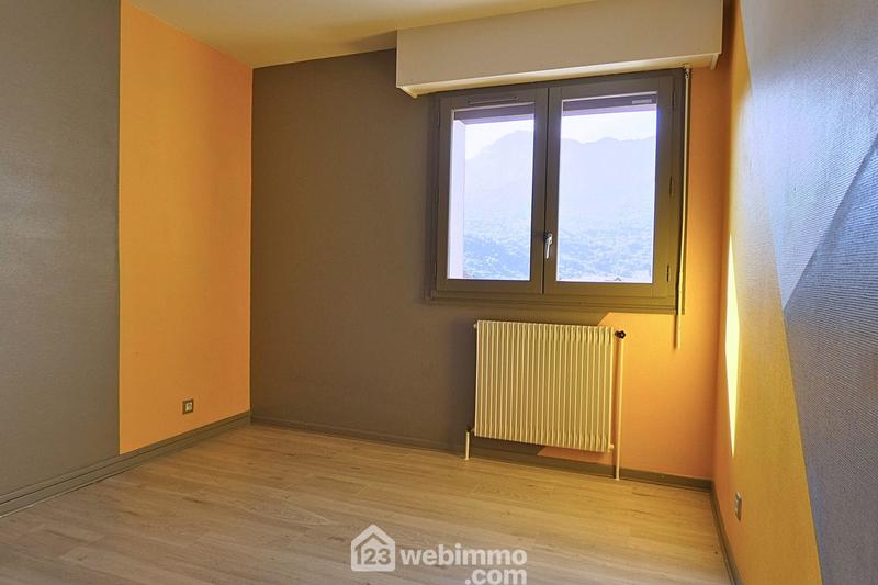 Appartement - 74 m² - 4 pièces