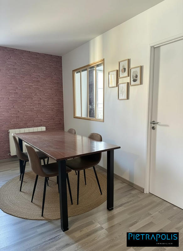 Appartement - 57 m² - 3 pièces