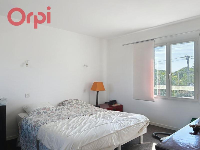 Maison - 198 m² - 5 pièces