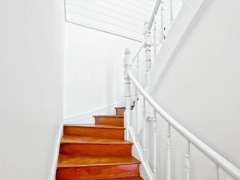 Maison - 180 m² - 6 pièces